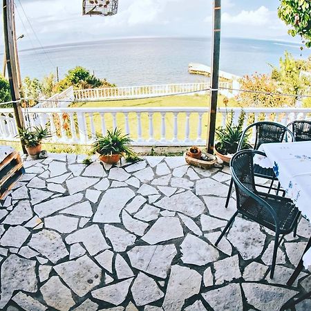 Villa Galanis By The Sea Niforéika Kültér fotó